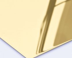 PVD-beschichteter Edelstahl in Goldoptik mit hochglanzpolierter Spiegeloberfläche PVD-beschichteter Edelstahl in Goldoptik mit spiegelpolierter Oberfläche